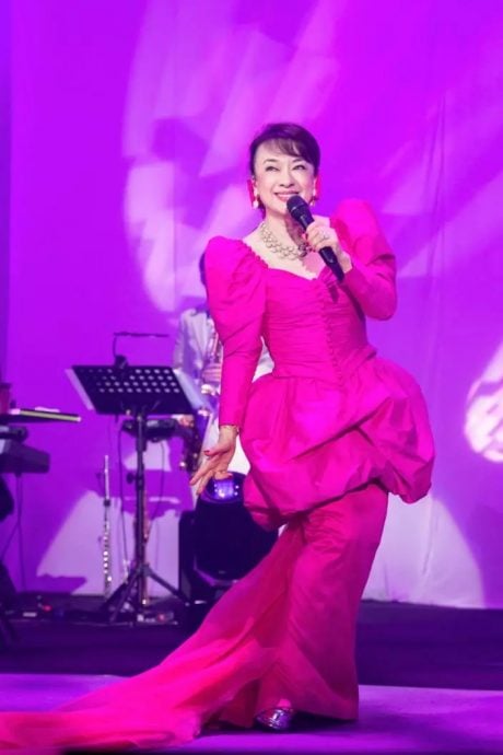 翁倩玉相隔47年回归拍台湾电影 被叫奶奶自嘲“有那么老？”