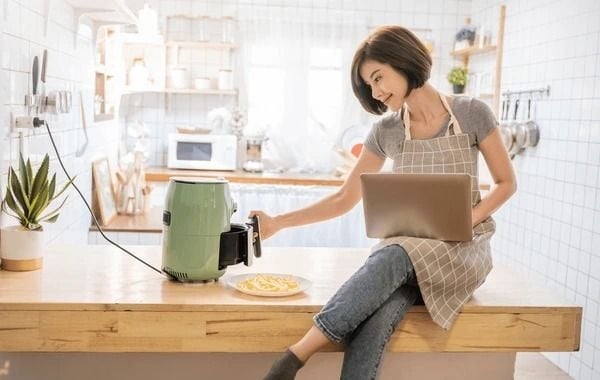  老公要求辞职当全职主妇？ 女子这建议获赞“人间清醒”！