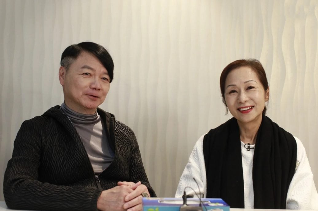 艾威发文悼亡妻 叮嘱“请好好休息”