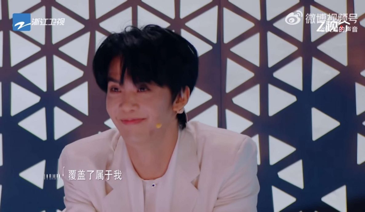 苡慧登《天赐6》开腔惊艳全场 王赫野亲谢唱红《致你》