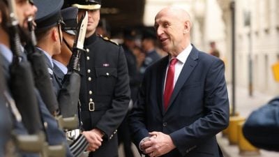 英德首次合作开发深度精准打击武器 射程逾2000公里
