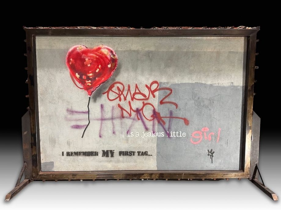 英艺术家12年前涂鸦引街头笔战 纽约4吨重墙壁因涂鸦大战爆红