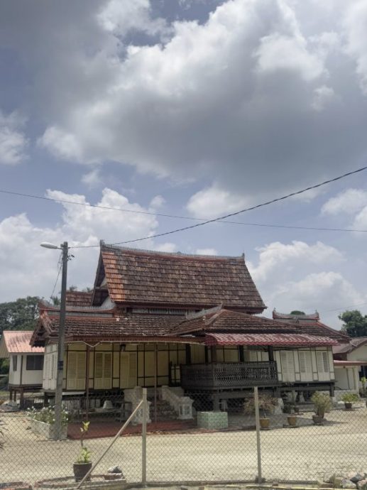 草稿筑迹/小镇与甘榜:马六甲边城牙力的马来屋,传女不传男的家族遗产