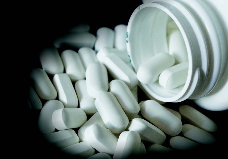 药价相差逾七成惹议 医界:因私人诊所成本高