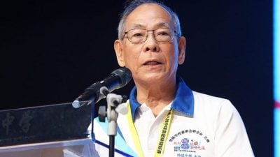 蔡庆文：独中贡献不容置疑   盼政府增拨款承认统考