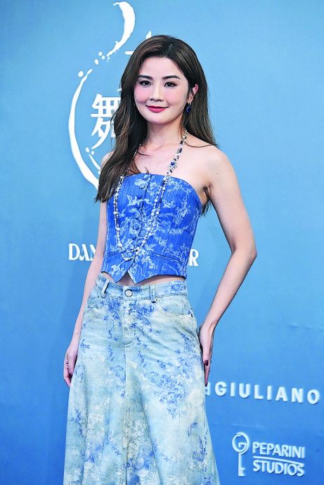 被容祖儿爆料复合旧爱 阿Sa：她思觉失调