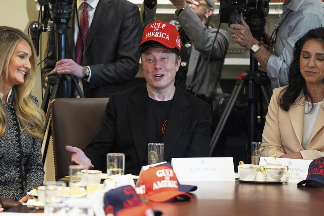 被问未来谁领导DOGE 马斯克:佛陀去世后 佛教不是更兴盛吗