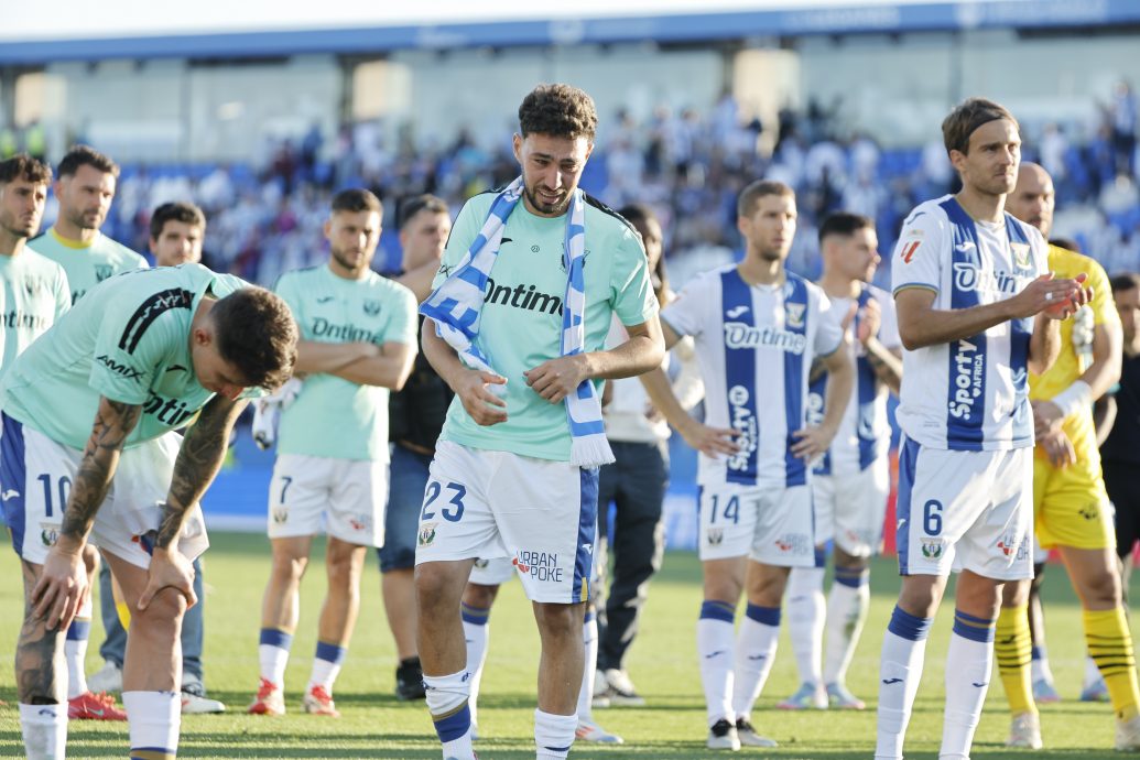 西甲收官战大胜比尔巴鄂  巴塞为3冠王画美好句点