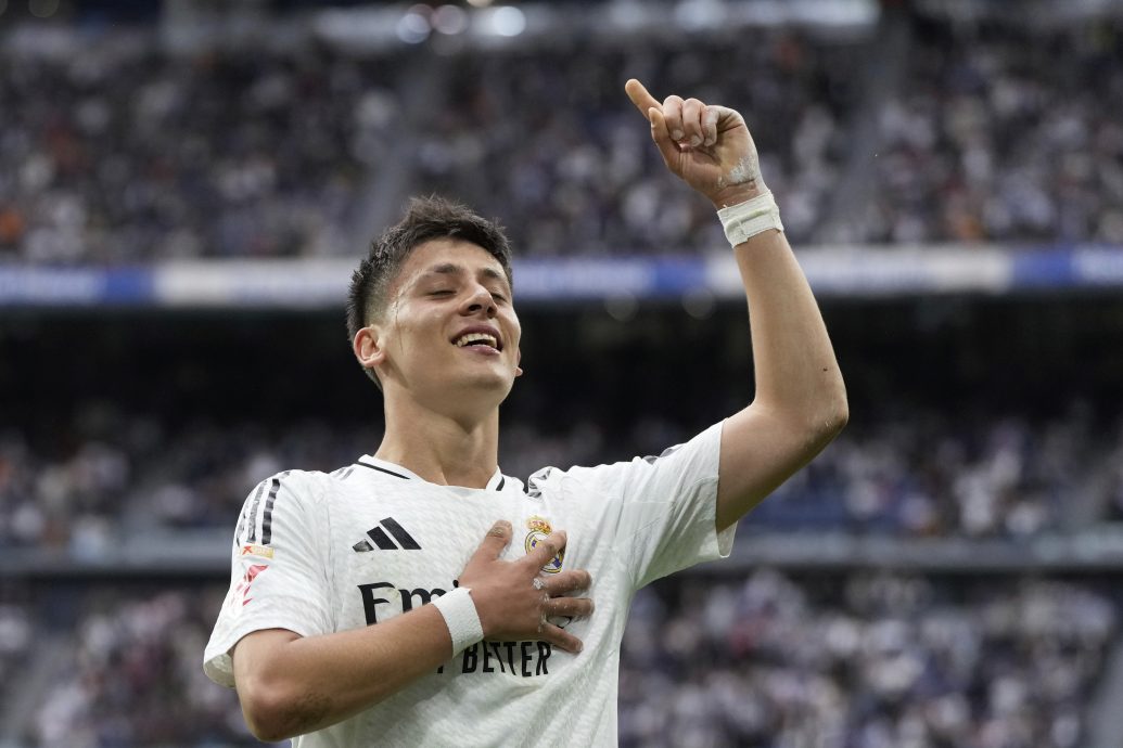 西甲|险胜塞尔塔紧追巴塞  皇马挟胜迎接国家德比