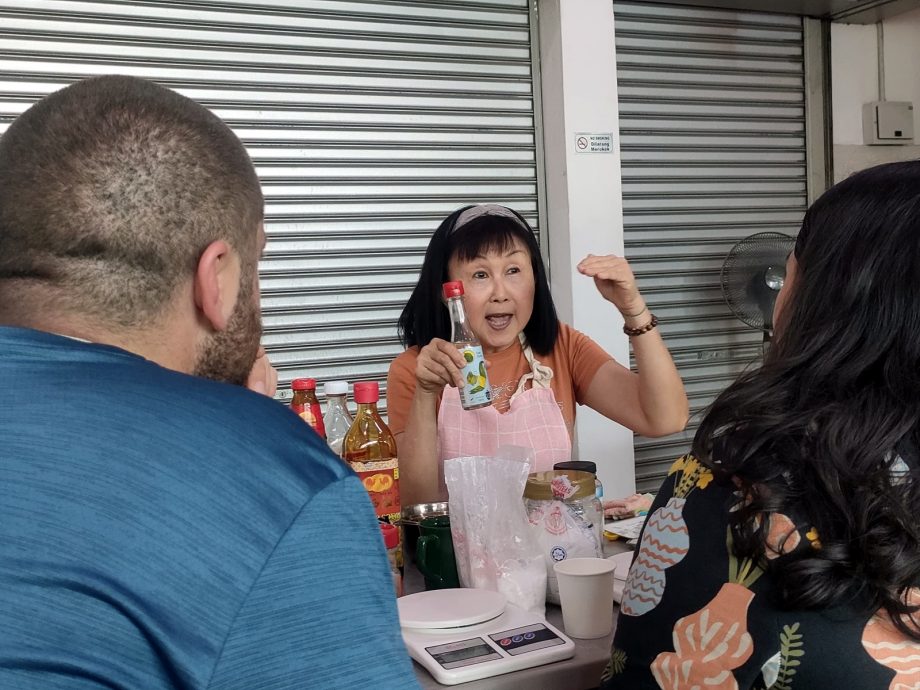 游客吃炒粿条 也能学煮 槟业者促推 烹饪旅游