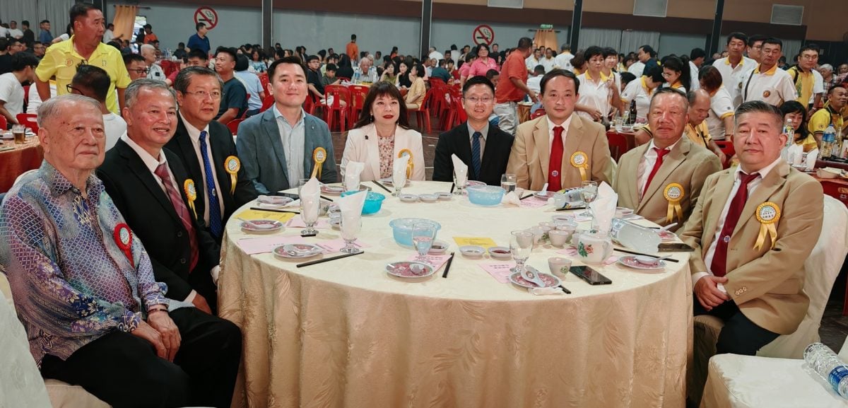 请签发(大北马)林慧英宣布拨款5万令吉给予德教会明稻善阁,支持该阁的建阁工程。