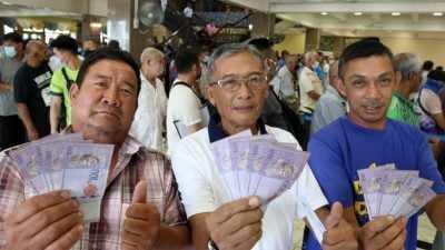 獨家 | 檳討論調整樂齡人援金 200降至100 65歲才領？