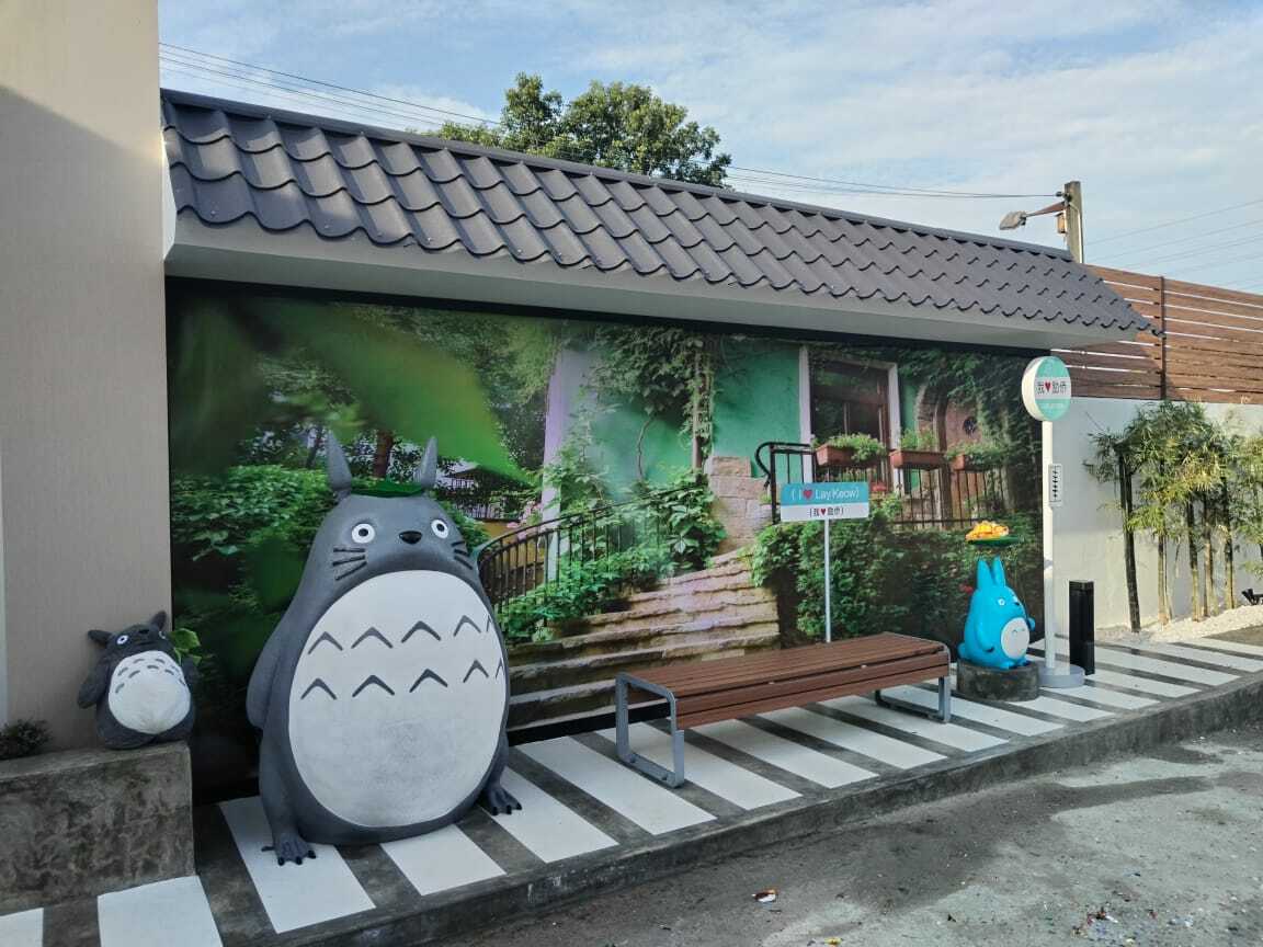 请签发(大北马)龙猫来到峇东埔励侨学校