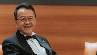 表扬推动马日合作   谢富年获天皇颁勋