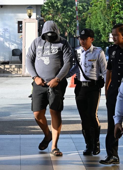货卡猛撞摩托车酿2人伤 肇祸司机庭上承认危险驾驶
