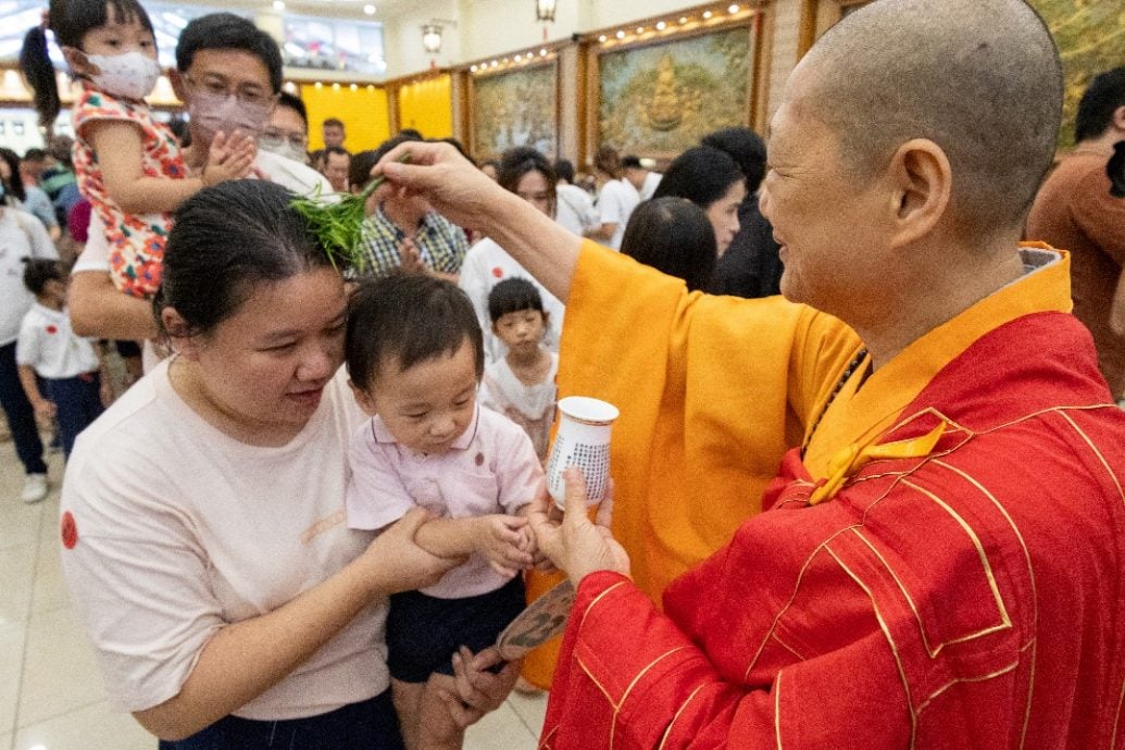 赶下夜报(大都会)佛诞庆典特别活动:东禅寺举办「毓麟祈福」配一图