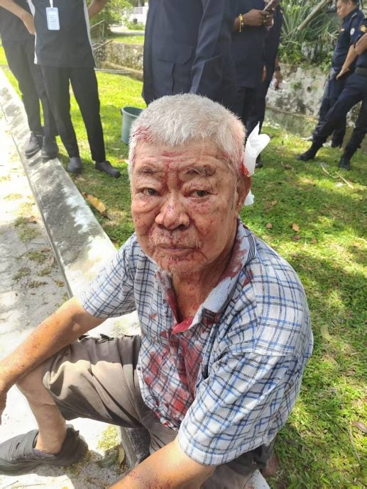 车祸受惊吓记不起住址 老翁获好心人送院寻亲属
