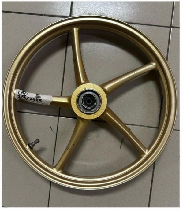 送餐员摩托车零件被偷·警方逮捕失业青年