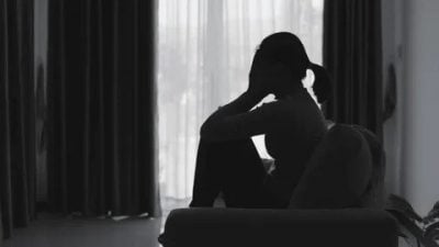 选择高薪还是情绪价值？ 夫催换工 妻好纠结