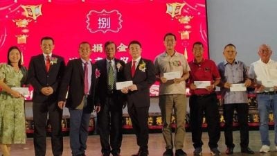 兴中校友会周年宴筹经费 | 邓如峪：一旦有所成   校友应回馈母校