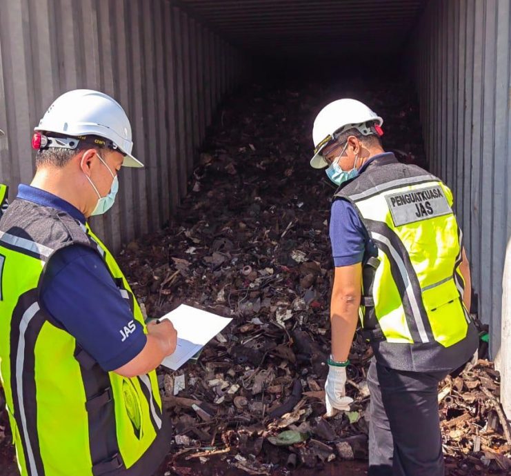 重签／38货柜遭勒令原路退回  呈报塑胶碎片 实为污染废料