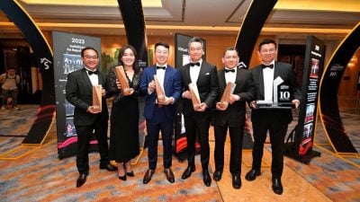 金群利荣获星报地产6大奖项 达城夺“10周年特别表扬奖”