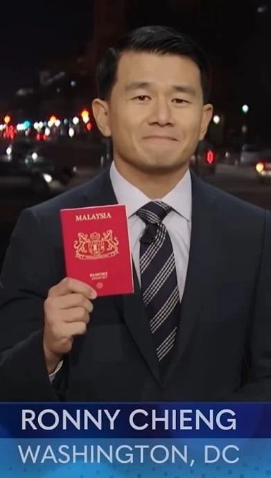 钱信伊调侃入籍美国 “像加入邪恶帝国”