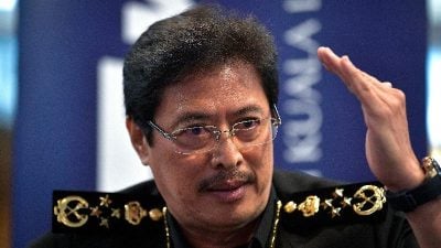 阿占感恩获续任   续打击贪污滥权舞弊