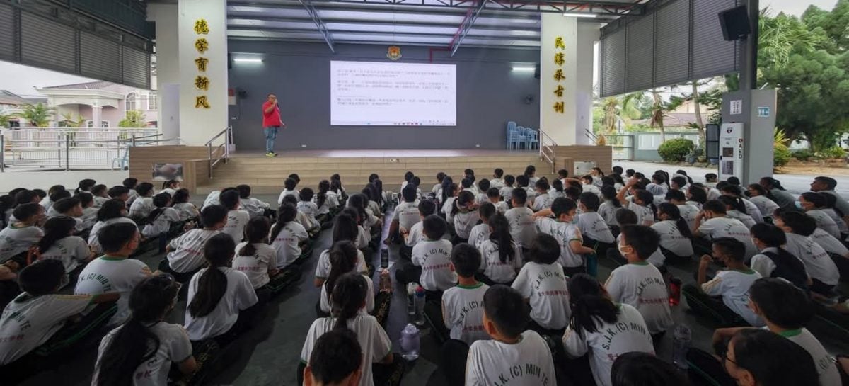 陈世传:要有好奇心 才能不断挖掘新闻
