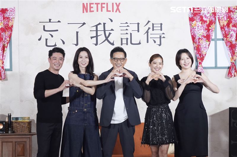 霍建华久违受访喊“有点后悔” 被问“跟林心如吵架”全说了