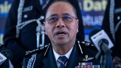 罗里车祸9 FRU警员死 | “某势力图操控剥削遗属”  警：委律师代处理赔偿金捐助