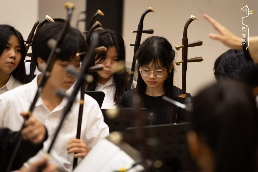 霹:学海学记|校园报道|主文|育才独中义卖会轻松办