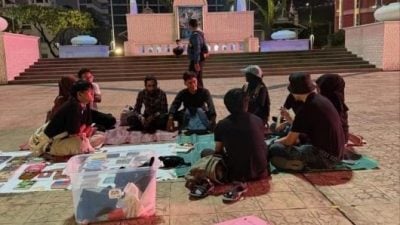 青联会读书会遭搅局     隆市政局：要申请