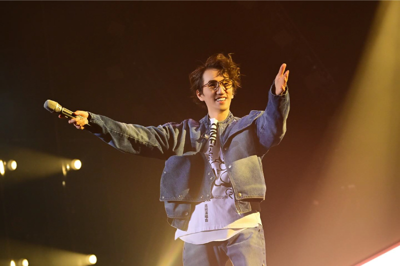 韩贤光打羽球突倒地 心脏骤停送院抢救