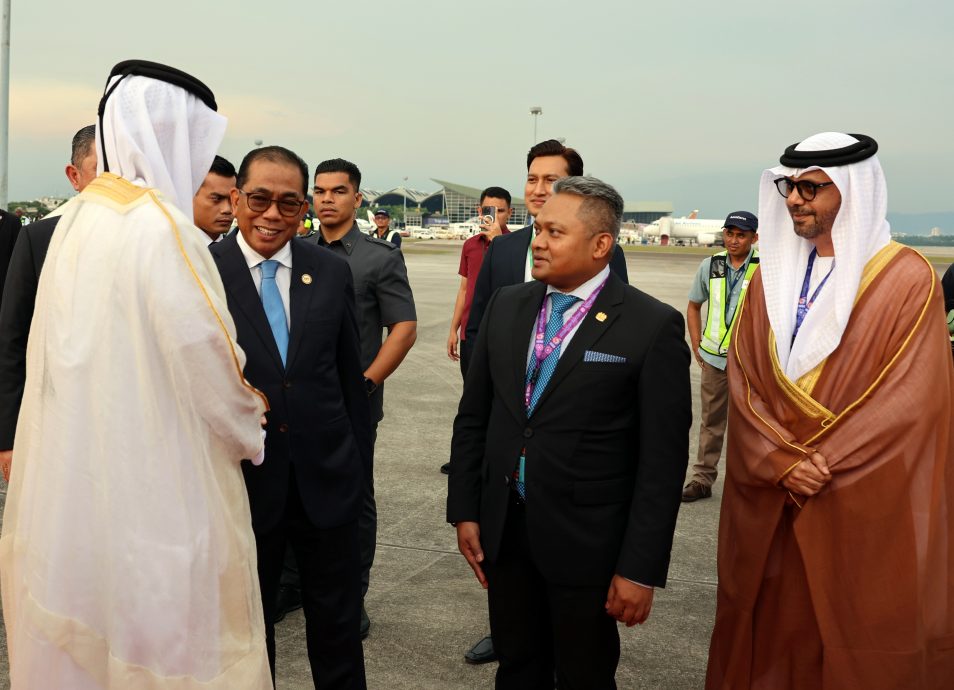 领导人陆续返国