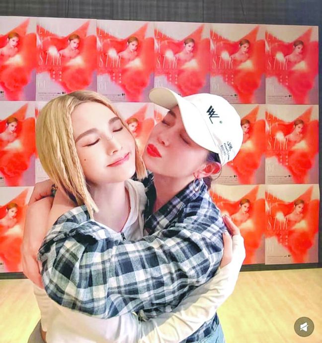 香港开唱感触落泪　杨丞琳借歌反击Makiyo