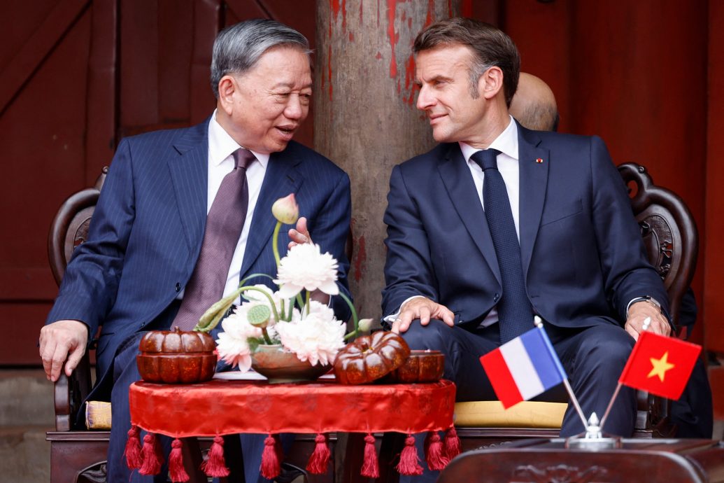 马克龙访问越南 吁建立“基于法律”的世界秩序