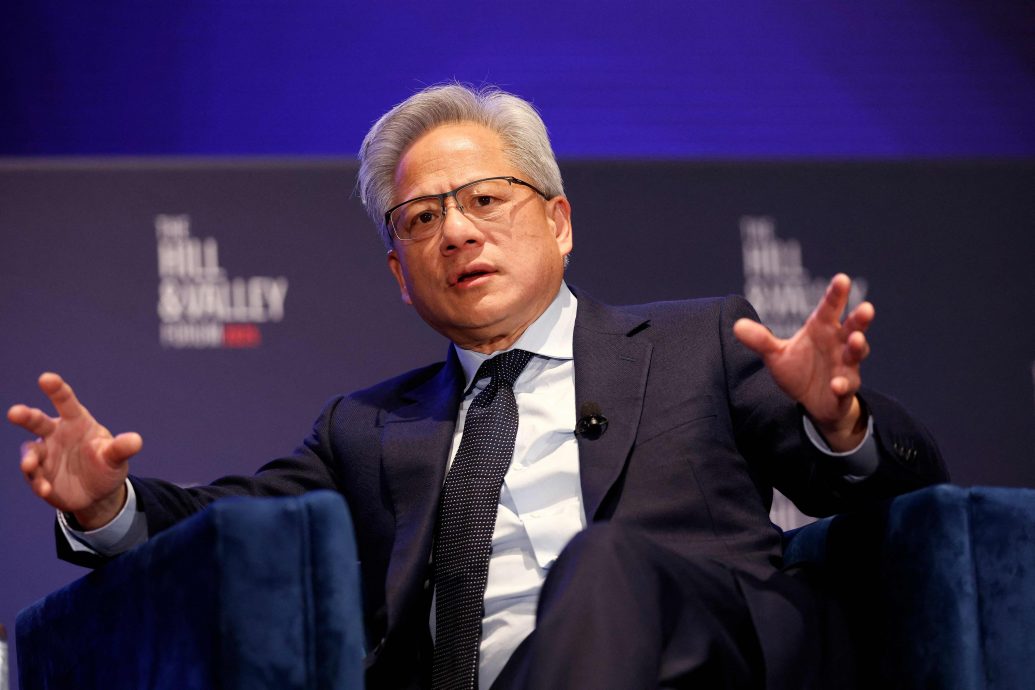 黄仁勋加薪了！10年来头一次　惊人数字曝光