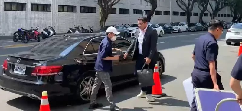 黄子佼已与16被害人和解 压低金额策略曝