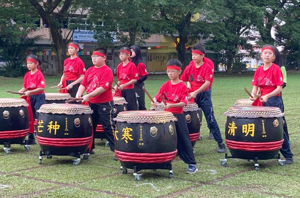 （5/5见报）校园我董/巴生循民华小董事长拿督黄开春