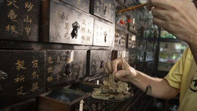 古色古香 百子柜