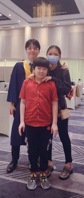 (9/5见报)大都会/《为母则刚》:向阳而生的妈妈——女强人吴惠云