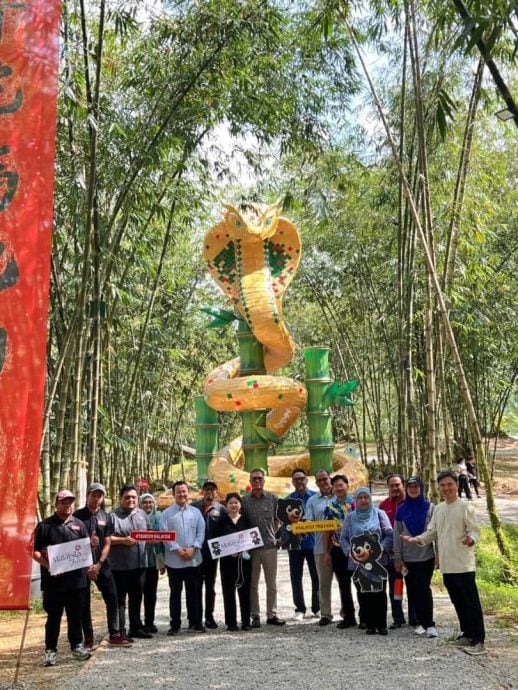 配合2026旅游年,州旅游局拉队到古来普陀村及新港和星休闲渔场参观
