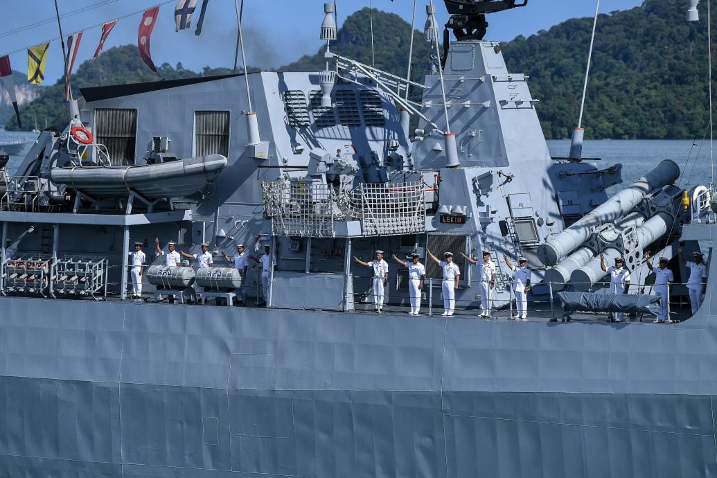 （全国版）国防部长:要增先进监控技术投资，部署无人载具加强海安全