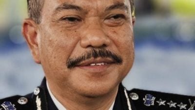 前科男开枪袭警被击毙 | 死者是犯罪集团首脑  警方追缉余党下落