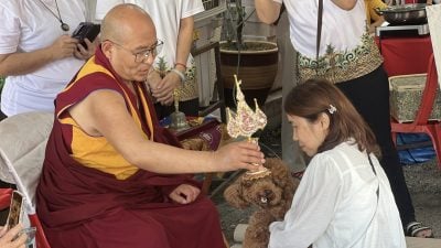 甲大乘禅寺配合卫塞节 为毛孩祈福加持