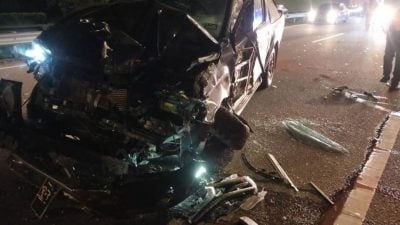 遇巡警踩油门逃    嫌犯撞4车被捕 警起电缆