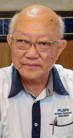 （古城第三版主文）内贸局各地取缔行动，五金机械建材磁商联合会提醒同业做好准备，同时盼该局网开一面勿直接开罚单