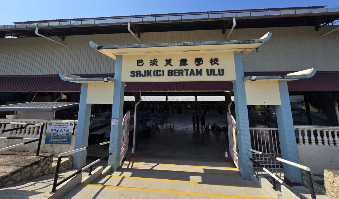 巴淡芙露华小呈备忘盼首长助完成3楼新校舍计划