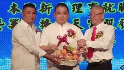 孙殿赐：宫庙须依法办事   守法守德树立榜样